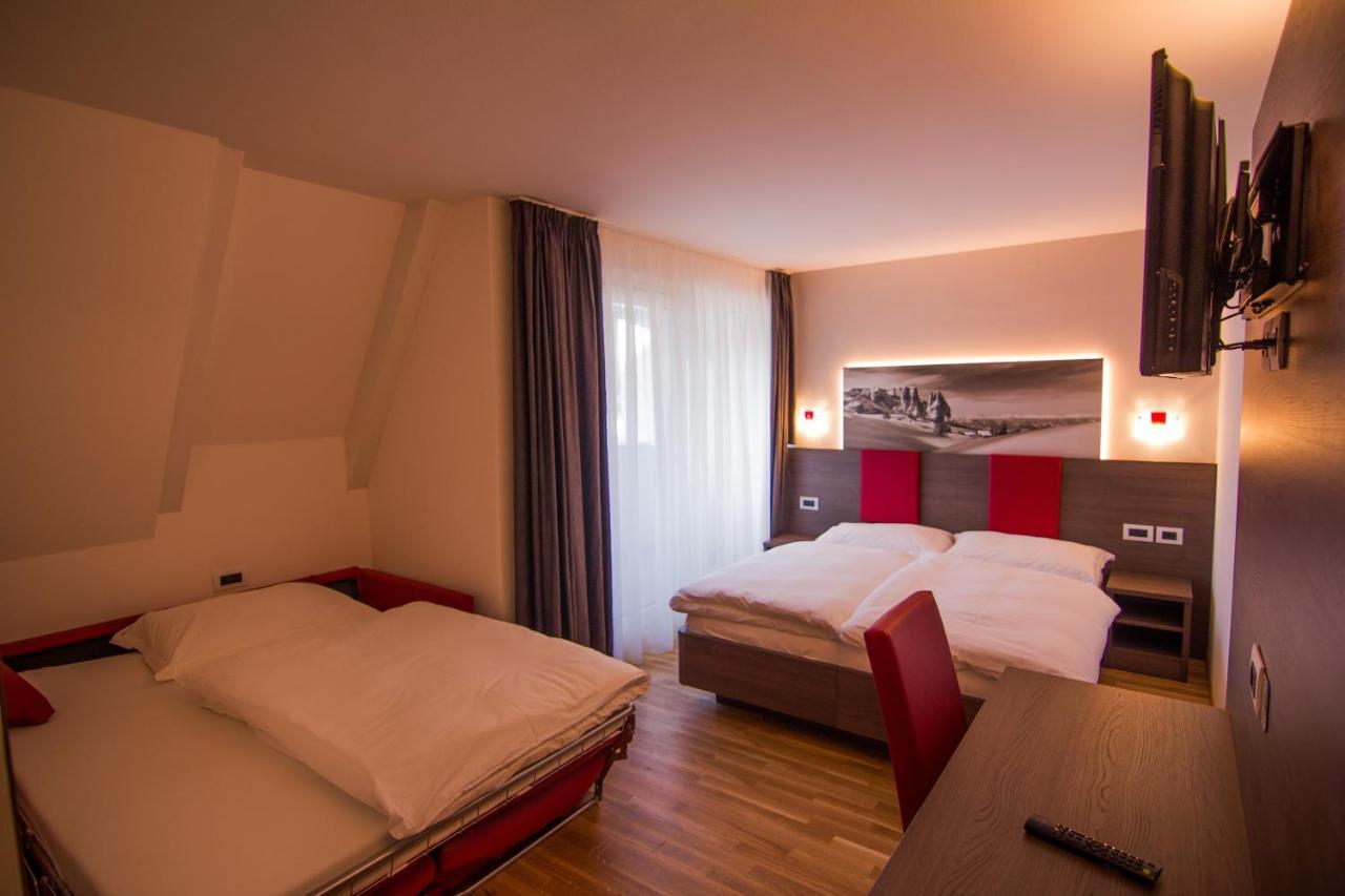 Hotel Comfort Erica Dolomiti Val D'Adige Salorno Buitenkant foto