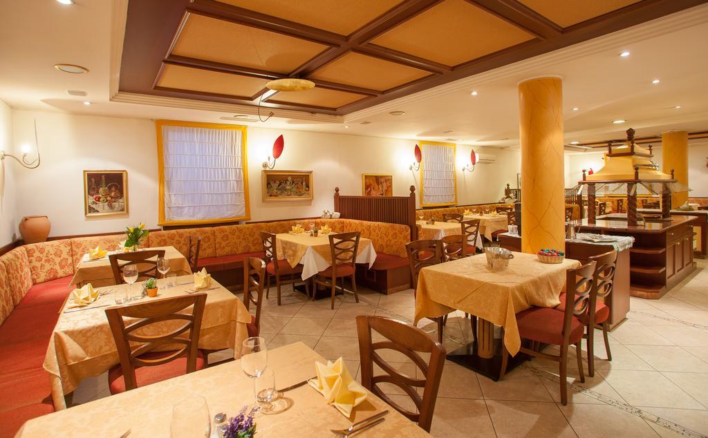Hotel Comfort Erica Dolomiti Val D'Adige Salorno Buitenkant foto