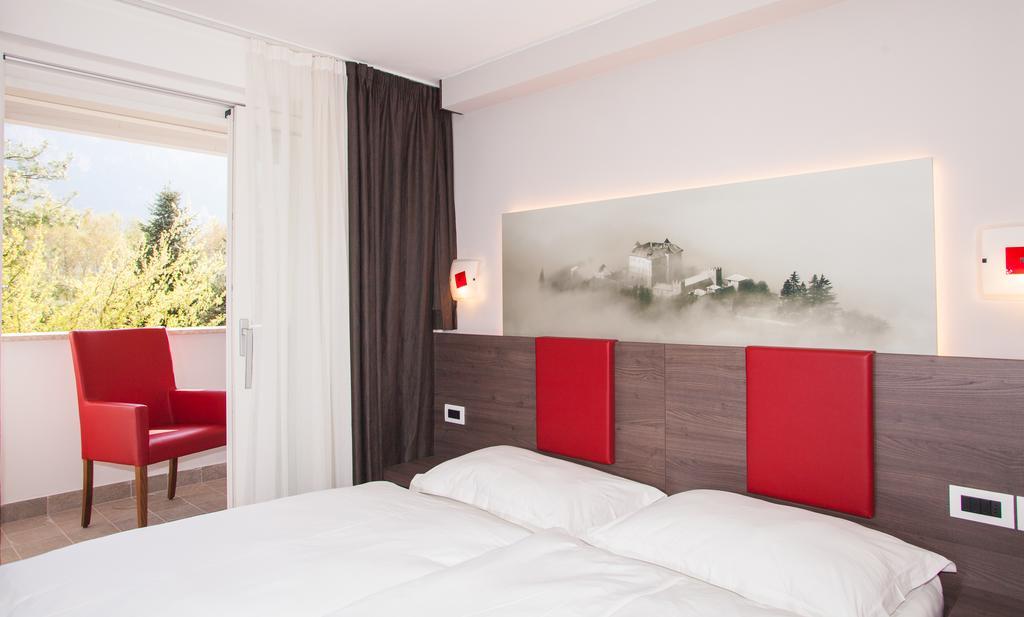 Hotel Comfort Erica Dolomiti Val D'Adige Salorno Buitenkant foto